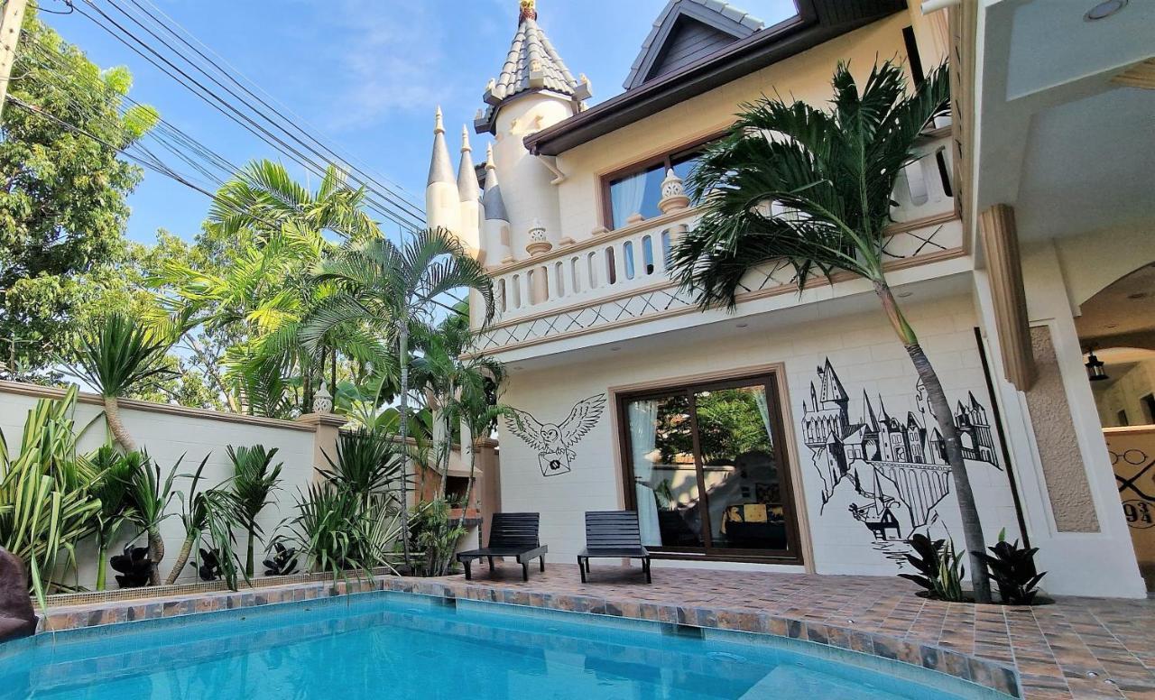 Potterland Luxury Pool Villa Pattaya Walking Street 6 Bedrooms Eksteriør bilde