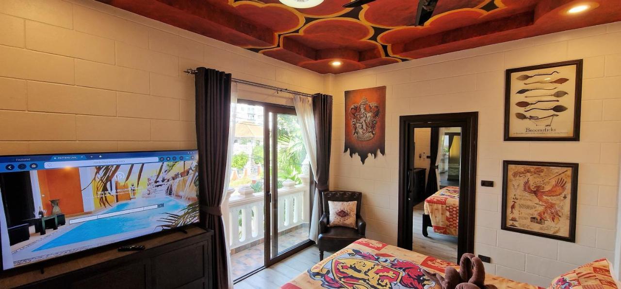 Potterland Luxury Pool Villa Pattaya Walking Street 6 Bedrooms Eksteriør bilde