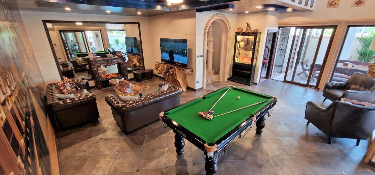 Potterland Luxury Pool Villa Pattaya Walking Street 6 Bedrooms Eksteriør bilde