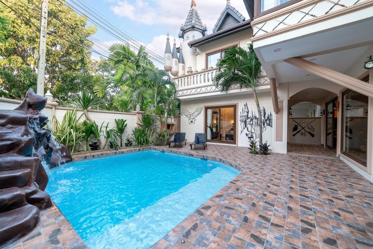Potterland Luxury Pool Villa Pattaya Walking Street 6 Bedrooms Eksteriør bilde